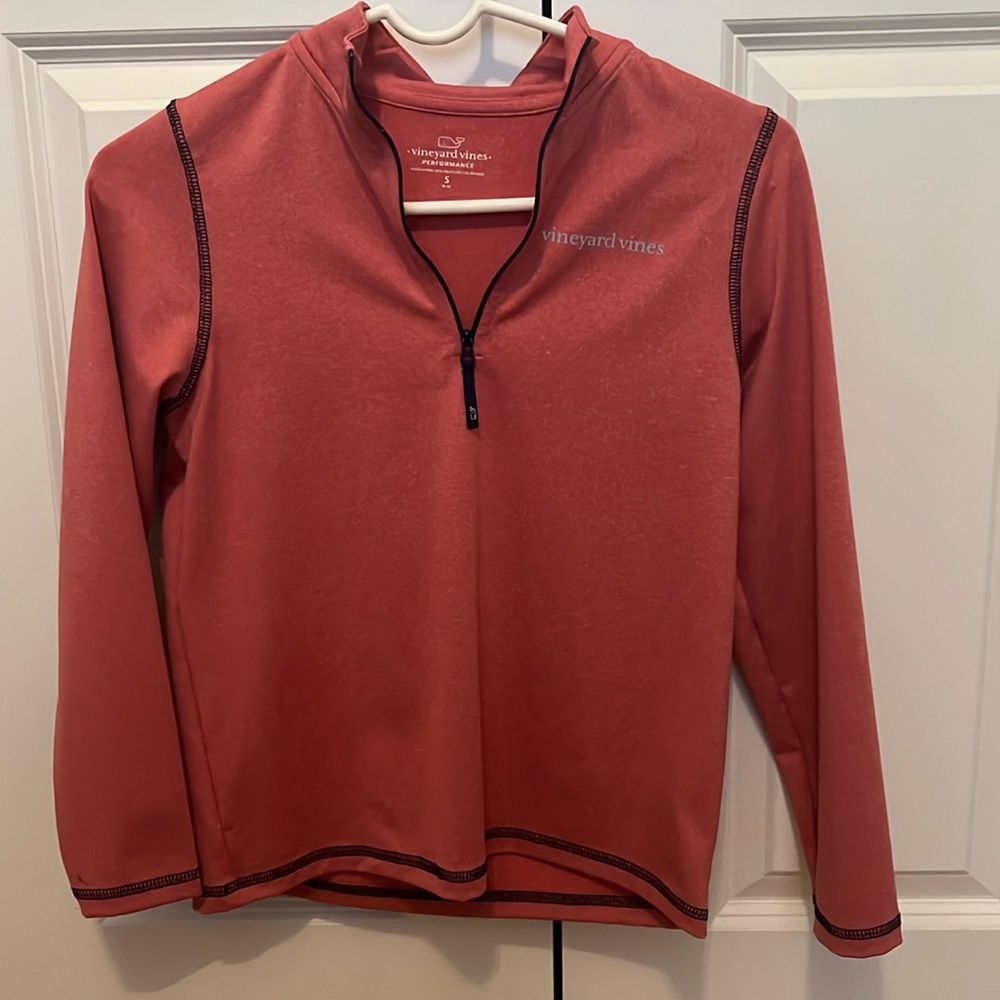 NWOT VINEYARD VINES boys red long sleeve performance half zip